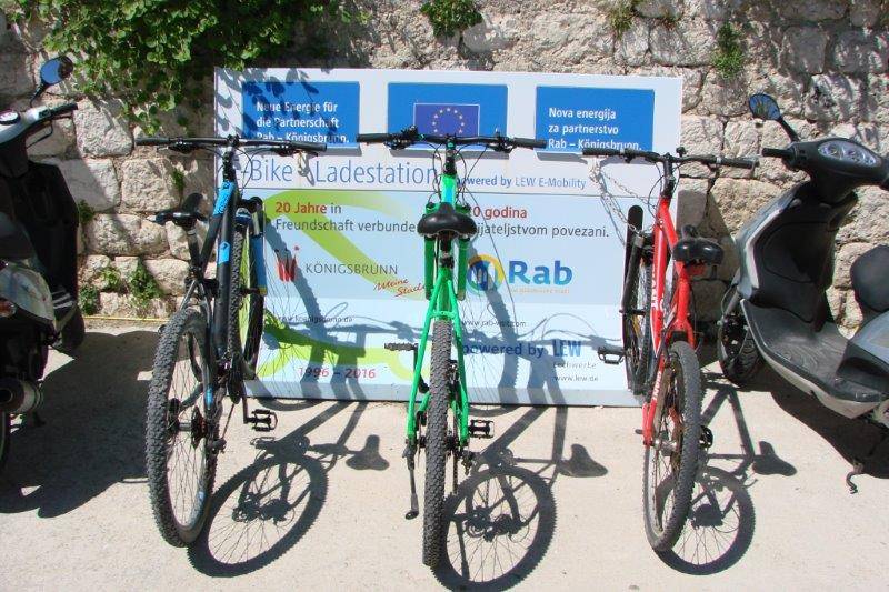 electric charging bicycle