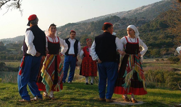 Rapski tanac folk performance - Rab 1