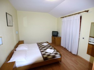 Travaš Lanča Sandra 8